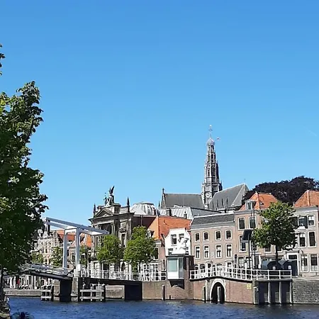 Passage - Spacious In Quiet Historic Part Of Haarlem