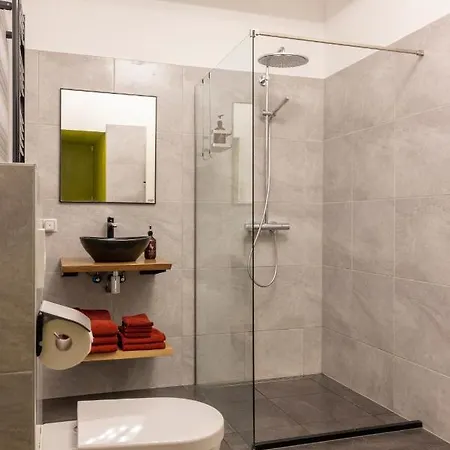 Passage - Spacious In Historic Centre *